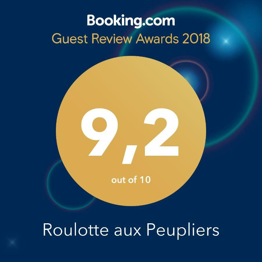 Hôtel Roulotte aux Peupliers à La Tour-dʼAigues Extérieur photo